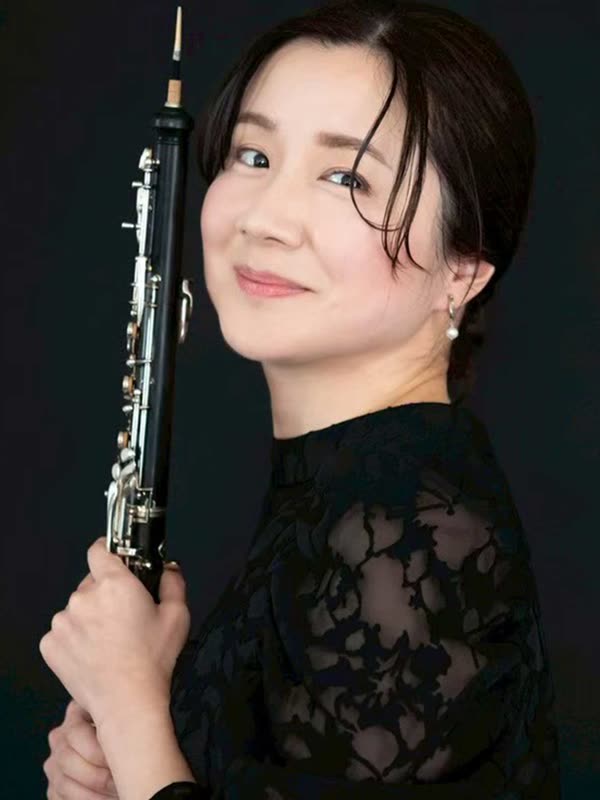 若木麻有 ポートレート