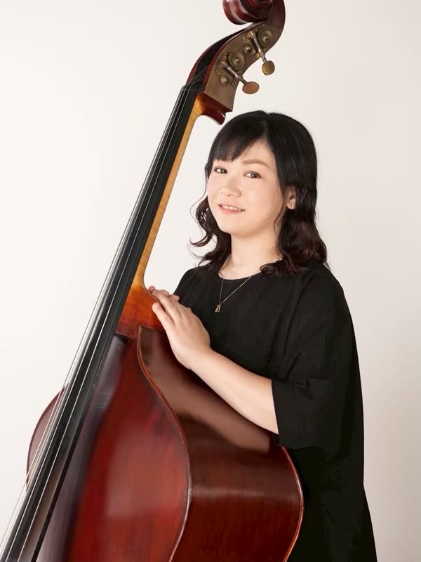 伊藤珠里 ポートレート
